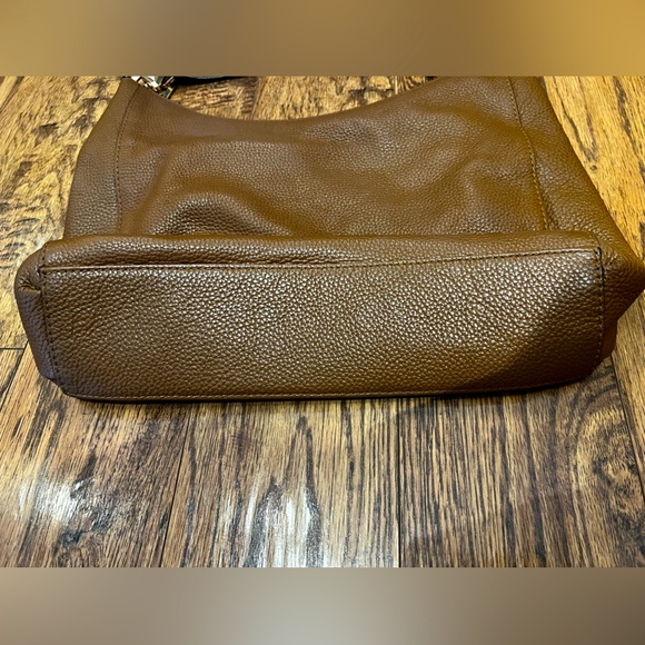 ✴️Michael Kors Authentic Handbag✴️ - Picture 4 of 6